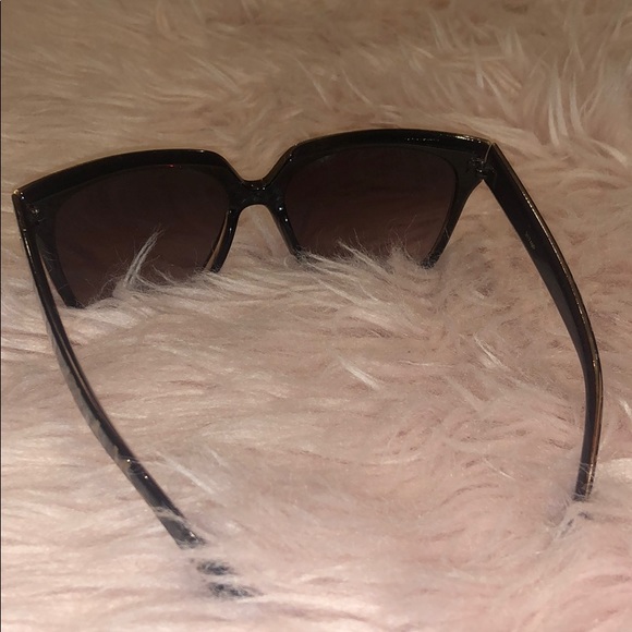 Animal print design brown sunglasses - Picture 4 of 4